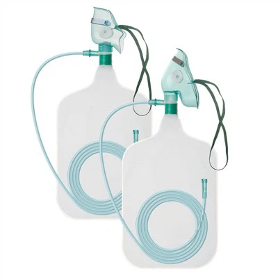 Como a altitude afeta o uso de máscara de oxigênio medicinal?